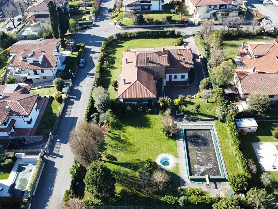 Immagine 1 di Appartamento in vendita  in Via del poggio, 1 a Rovato