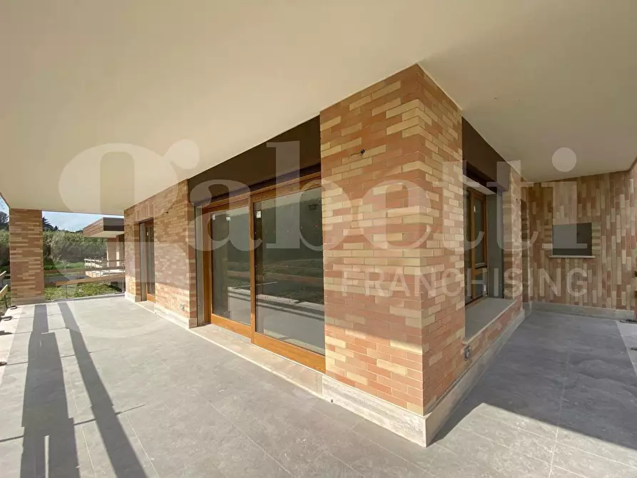 Immagine 34 di Villa in vendita  in Vicolo Del Conte, 70 a Roma