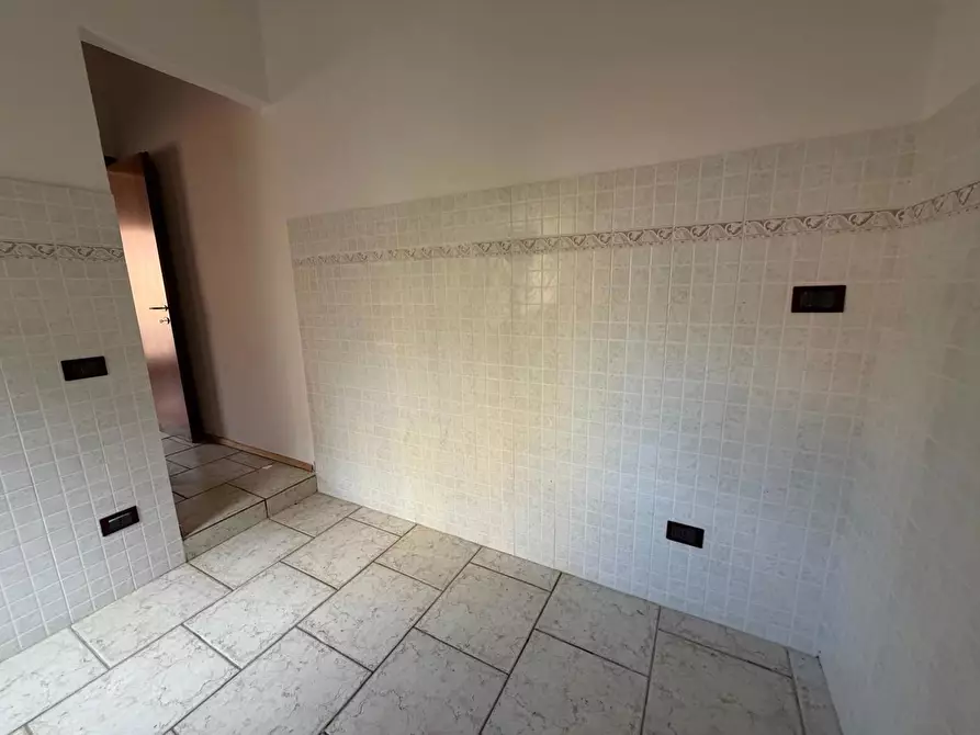 Immagine 5 di Appartamento in affitto  in Piazza Sella, 3 a Iglesias