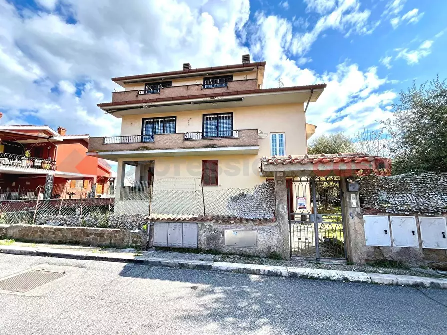 Immagine 2 di Appartamento in vendita  in Via Gabrio Casati, 24 a Guidonia Montecelio