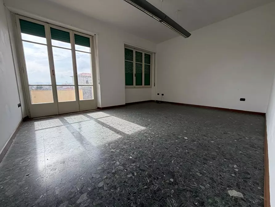 Immagine 5 di Appartamento in affitto  in Piazza Sella, 3 a Iglesias