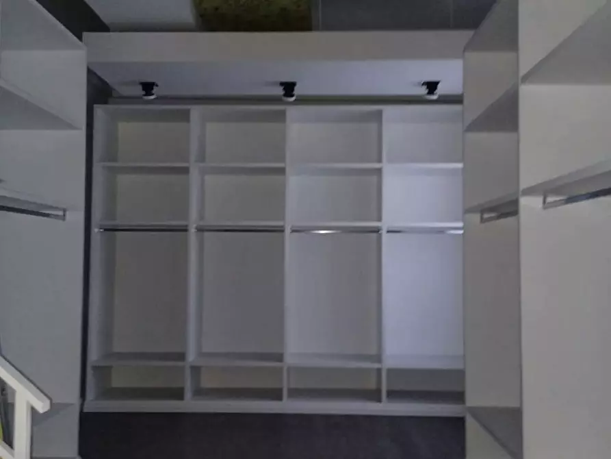 Immagine 3 di Attività commerciale in affitto  in Via Umberto I, snc a Sant'anastasia