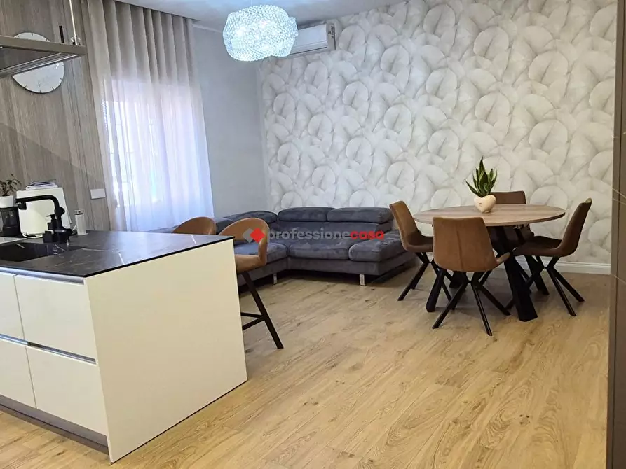 Immagine 7 di Appartamento in vendita  in Viale Giuseppe Mazzini, 36 a Foggia