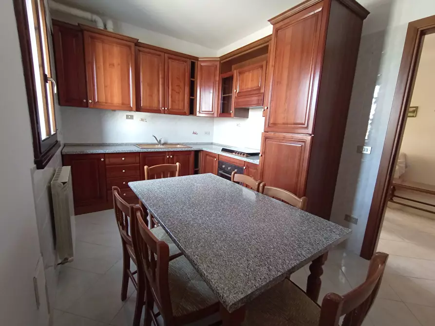 Immagine 2 di Appartamento in vendita  in Via Pettorazza Grimani, via Del Santuario, 00 a Pettorazza Grimani
