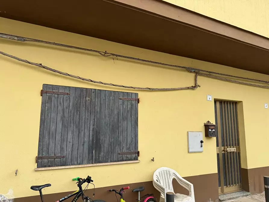 Immagine 1 di Appartamento in vendita  in Piazza Amendola, 4 a Villamassargia