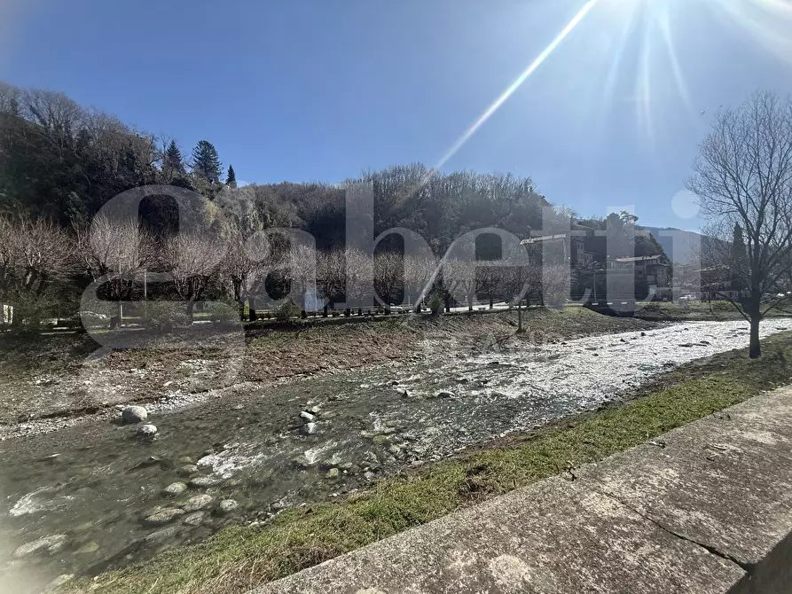 Immagine 12 di Appartamento in vendita  in Via gramsci, snc a Canzo