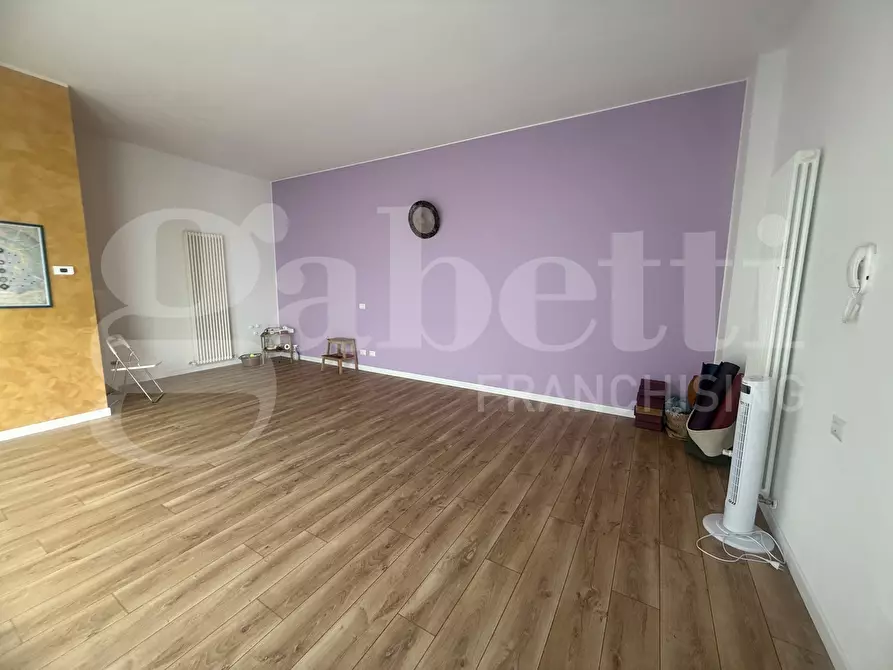 Immagine 2 di Negozio in vendita  in Via MATTEOTTI, SNC a Asso