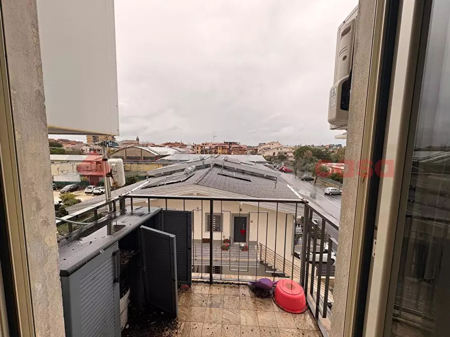 Immagine 5 di Appartamento in vendita  in Via Foscolo, 3 a Guidonia Montecelio