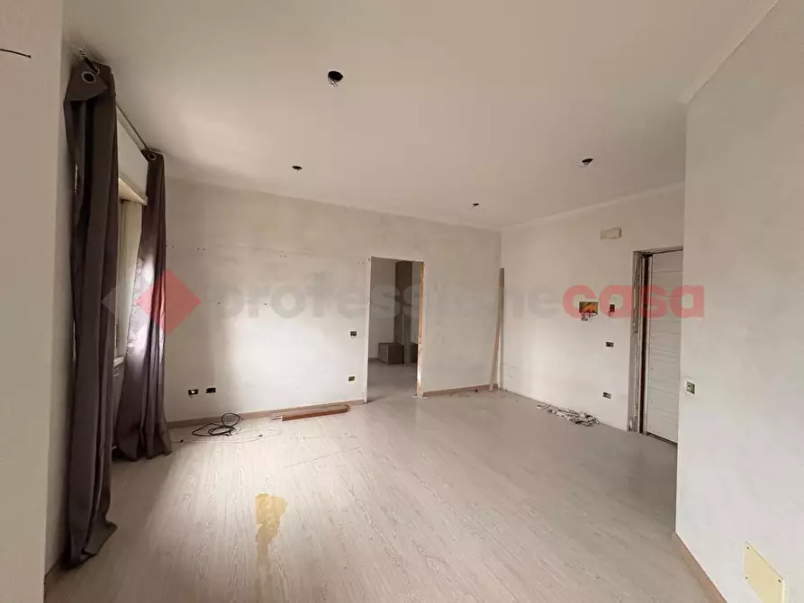 Immagine 11 di Appartamento in vendita  in Via Foscolo, 3 a Guidonia Montecelio