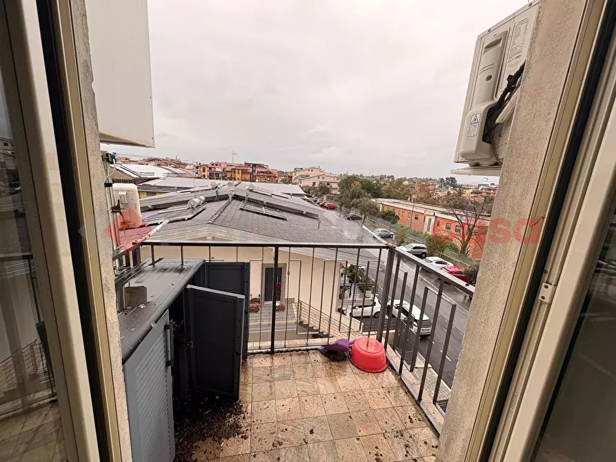 Immagine 4 di Appartamento in vendita  in Via Foscolo, 3 a Guidonia Montecelio