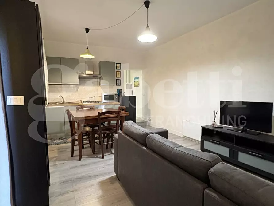 Immagine 8 di Appartamento in vendita  in Piazza San Gioacchino, 8 a Colleferro