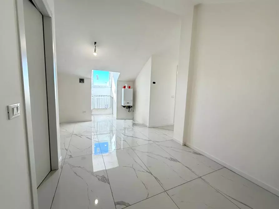 Immagine 3 di Attico in vendita  in Via Fusia, 2 a Rovato