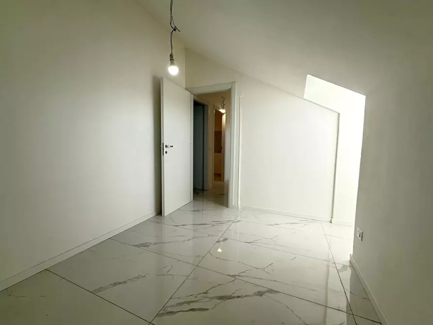 Immagine 9 di Attico in vendita  in Via Fusia, 2 a Rovato