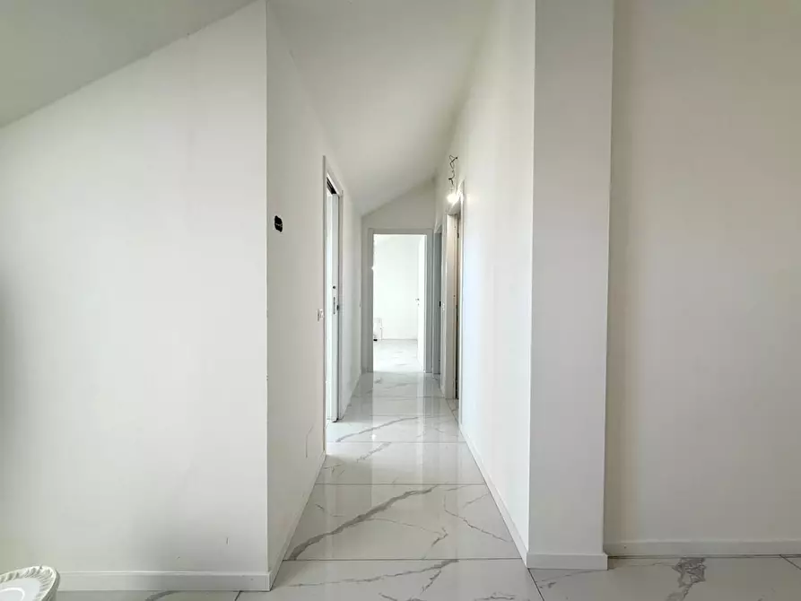 Immagine 6 di Attico in vendita  in Via Fusia, 2 a Rovato