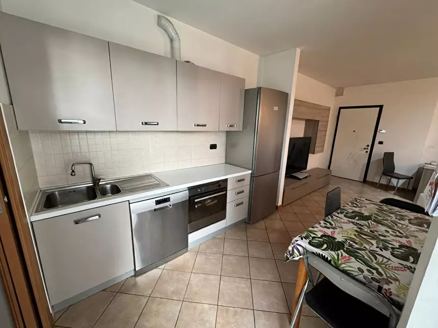 Immagine 6 di Appartamento in vendita  in Via XXIX Maggio, sc a Legnano