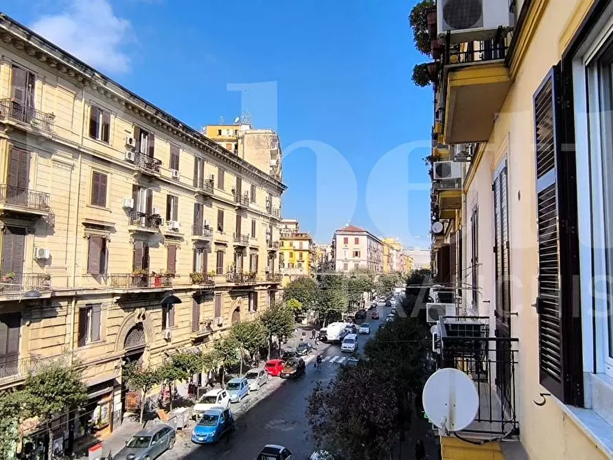Immagine 43 di Appartamento in vendita  in Corso Garibaldi a Napoli