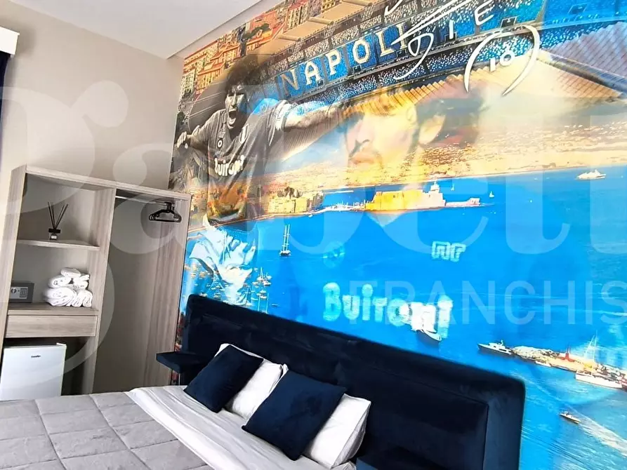 Immagine 17 di Appartamento in vendita  in Corso Garibaldi a Napoli