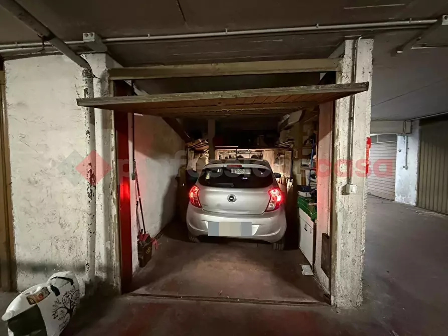 Immagine 48 di Appartamento in vendita  in Via Rodolfo Lanciani, 24 a Tivoli