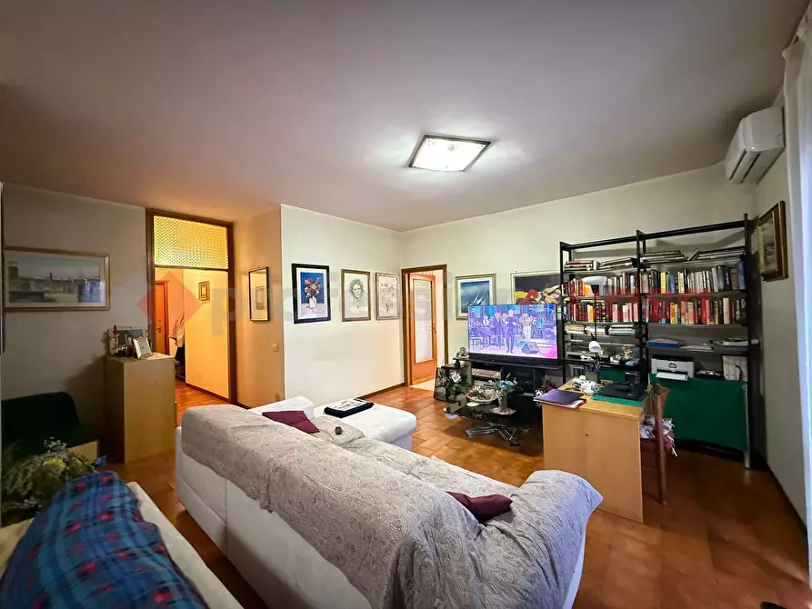 Immagine 7 di Appartamento in vendita  in Via Rodolfo Lanciani, 24 a Tivoli