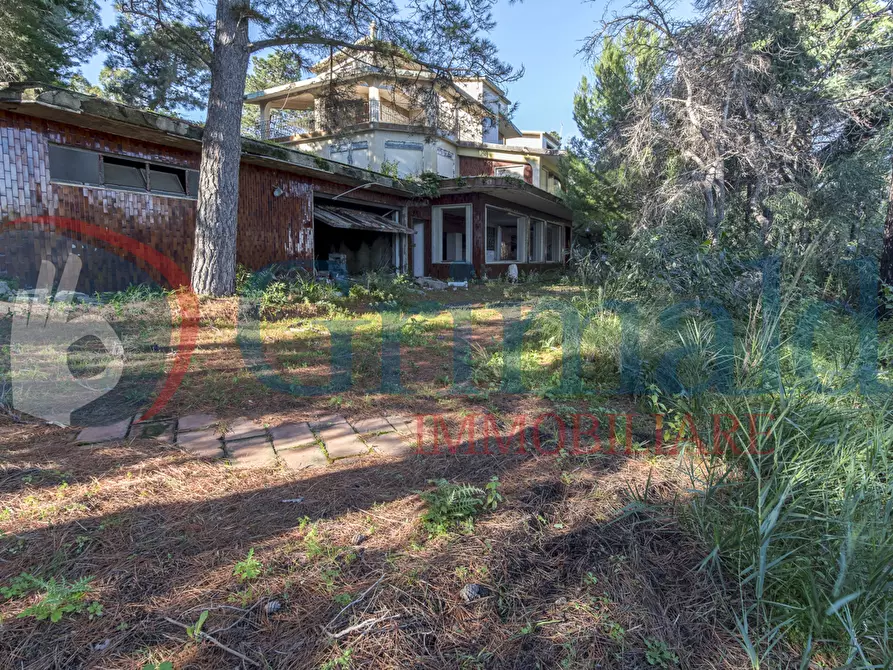 Immagine 19 di Villa in vendita  in Contrada Piano Rocca a Messina