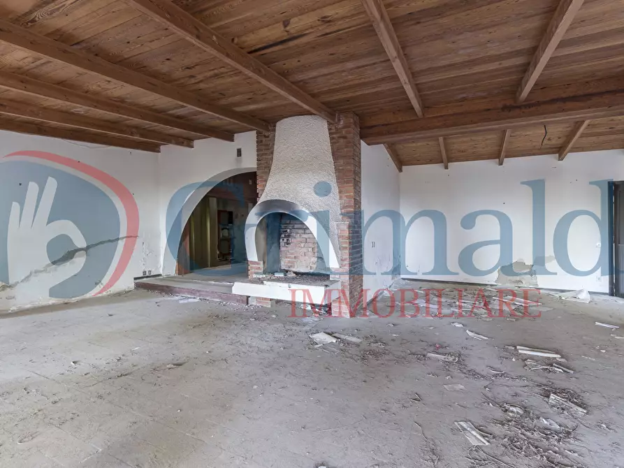 Immagine 35 di Villa in vendita  in Contrada Piano Rocca a Messina