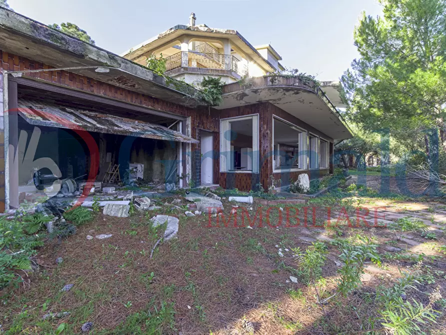 Immagine 20 di Villa in vendita  in Contrada Piano Rocca a Messina