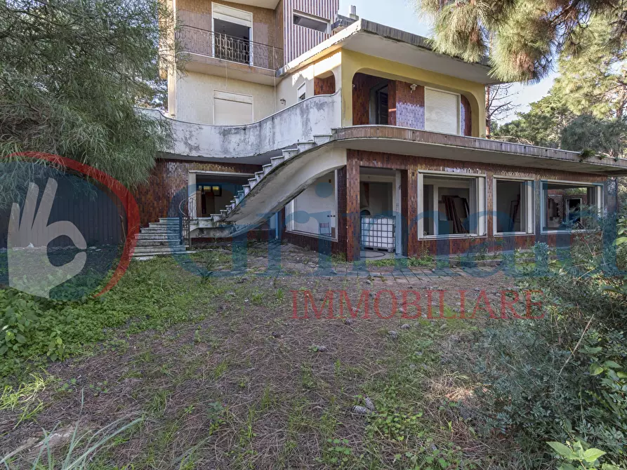 Immagine 26 di Villa in vendita  in Contrada Piano Rocca a Messina