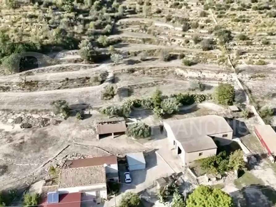 Immagine 12 di Villa in vendita  in Contrada San Giacomo, snc a Ragusa