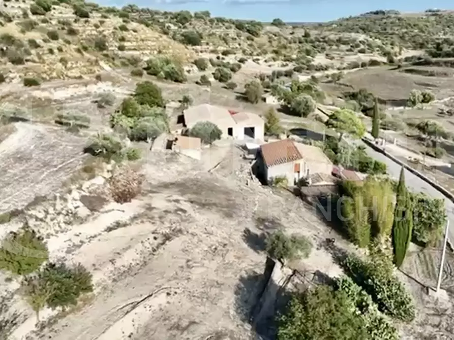 Immagine 6 di Villa in vendita  in Contrada San Giacomo, snc a Ragusa