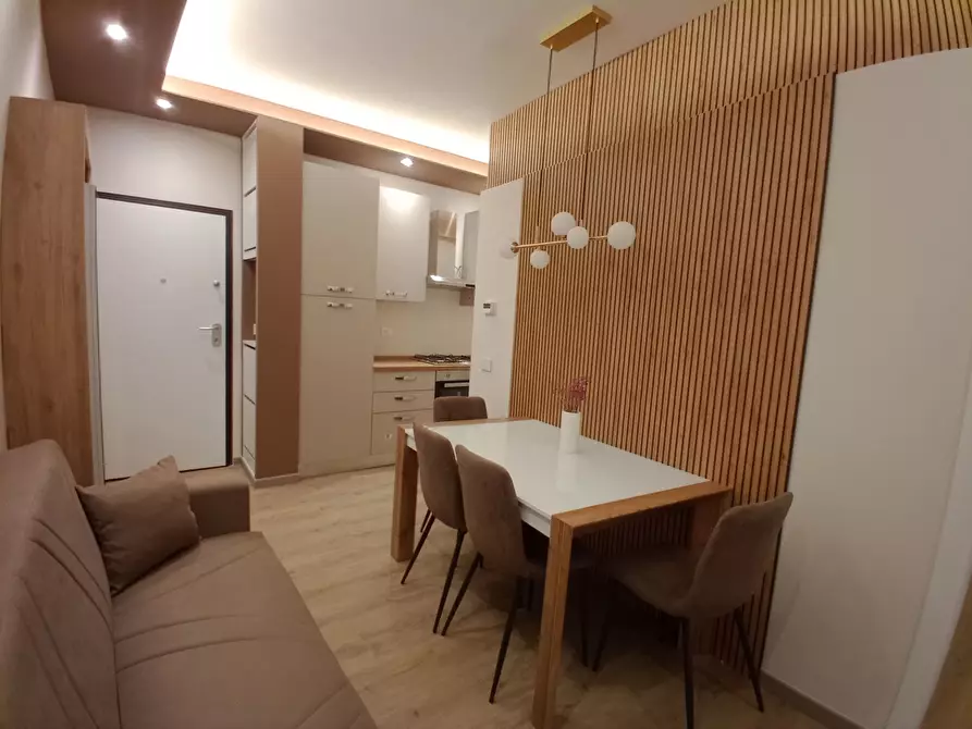 Immagine 4 di Appartamento in vendita  in Corso Giuseppe Garibaldi, 269 a Forli'