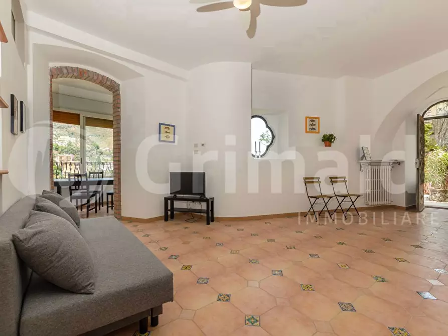 Immagine 13 di Appartamento in vendita  in Via Fontana Vecchia, 5 a Taormina