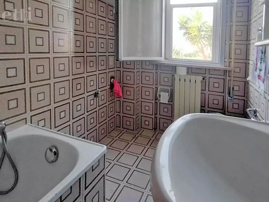 Immagine 7 di Appartamento in vendita  in Via STATALE ADRIATICA NORD, 98 a Senigallia