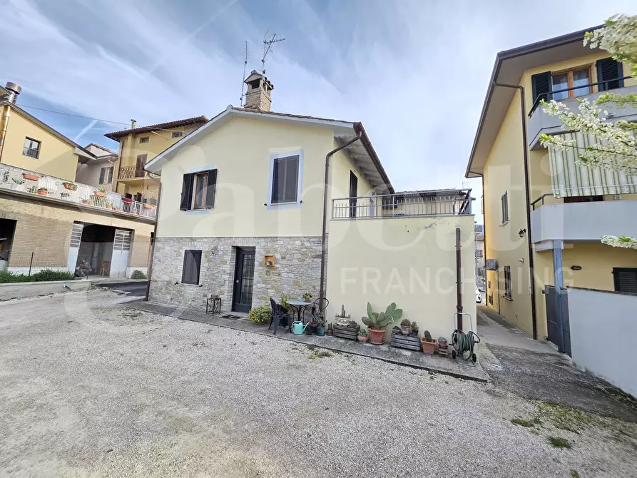 Immagine 2 di Appartamento in vendita  in Viale MICHELANGELO, 1 a Assisi