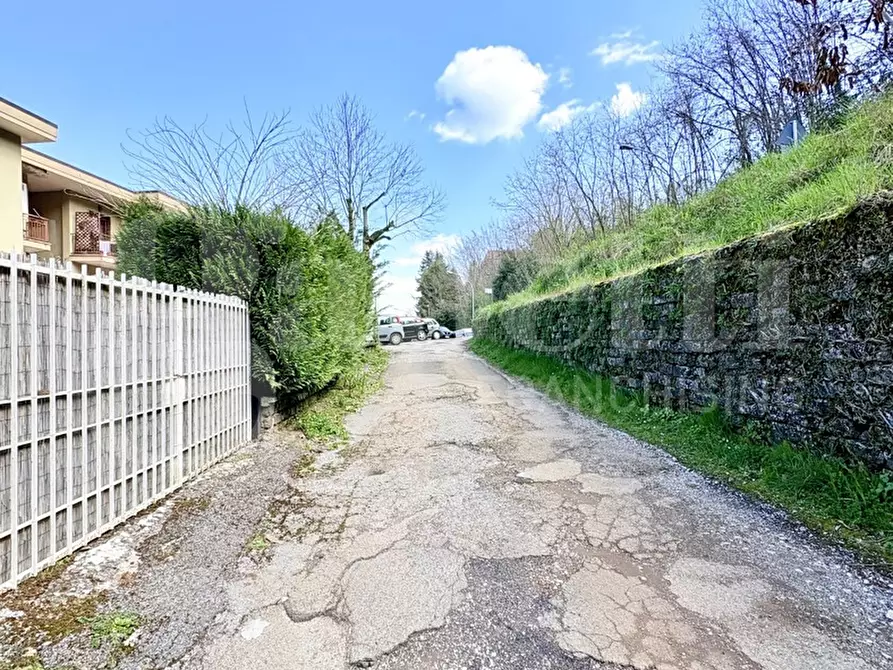 Immagine 7 di Appartamento in vendita  in Via Roccamassima, 26 a Segni