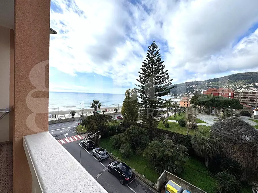 Immagine 13 di Appartamento in vendita  in Via Aurelia, 118 a Andora