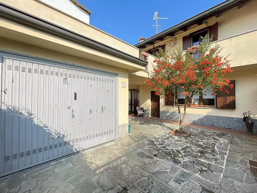 Immagine 26 di Villetta a schiera in vendita  in Via luchino visconti, 9 a Vigevano