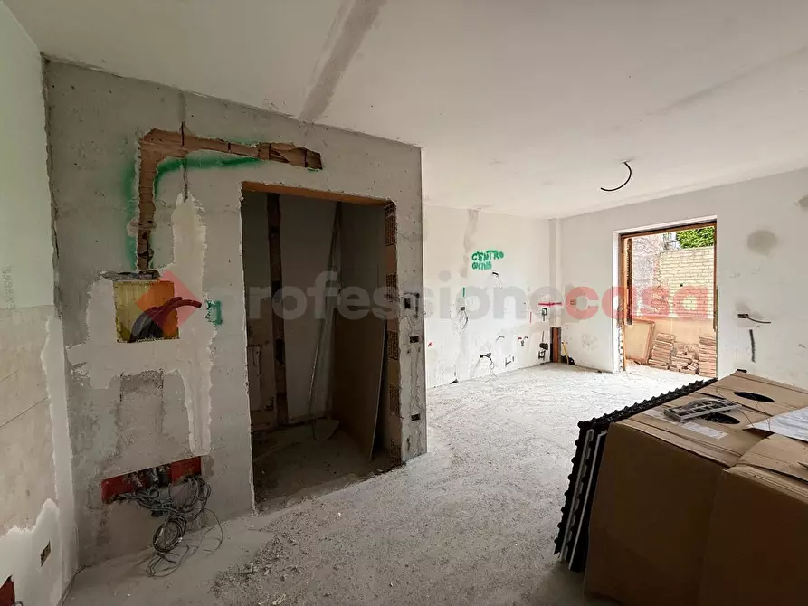 Immagine 36 di Appartamento in vendita  in Via delle Piagge, 28 a Tivoli