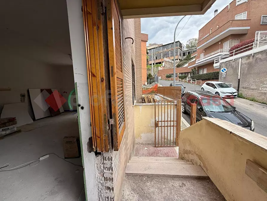 Immagine 13 di Appartamento in vendita  in Via delle Piagge, 28 a Tivoli