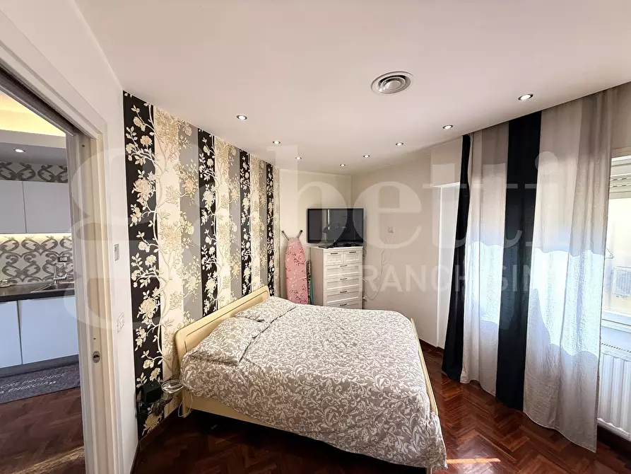 Immagine 8 di Appartamento in vendita  in Viale Cesare Pavese, 267 a Roma