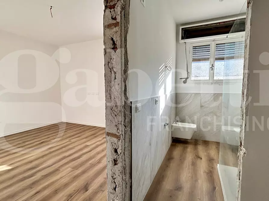 Immagine 6 di Appartamento in vendita  in Via DELLA REPUBBLICA a San Lazzaro Di Savena