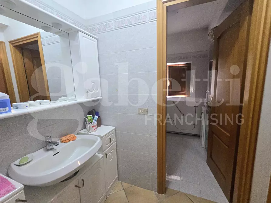 Immagine 34 di Villa in vendita  in Contrada Colle Rampo a Paliano