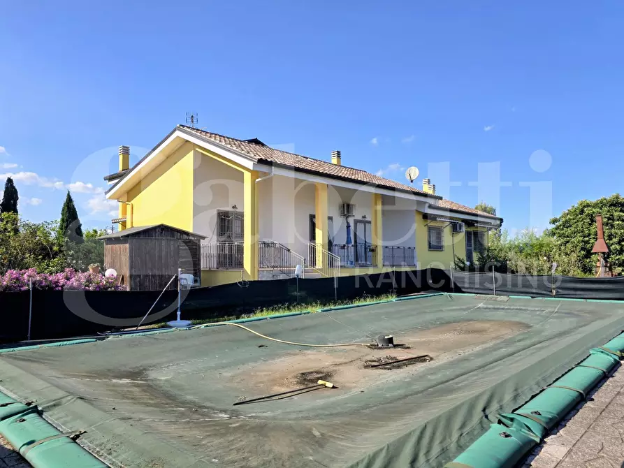 Immagine 10 di Villa in vendita  in Contrada Colle Rampo a Paliano
