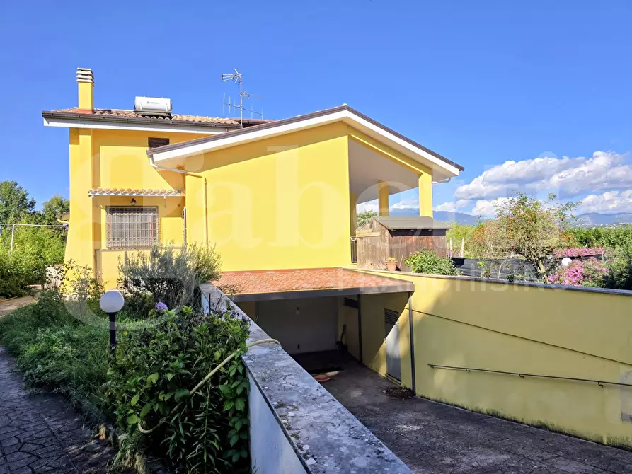 Immagine 4 di Villa in vendita  in Contrada Colle Rampo a Paliano
