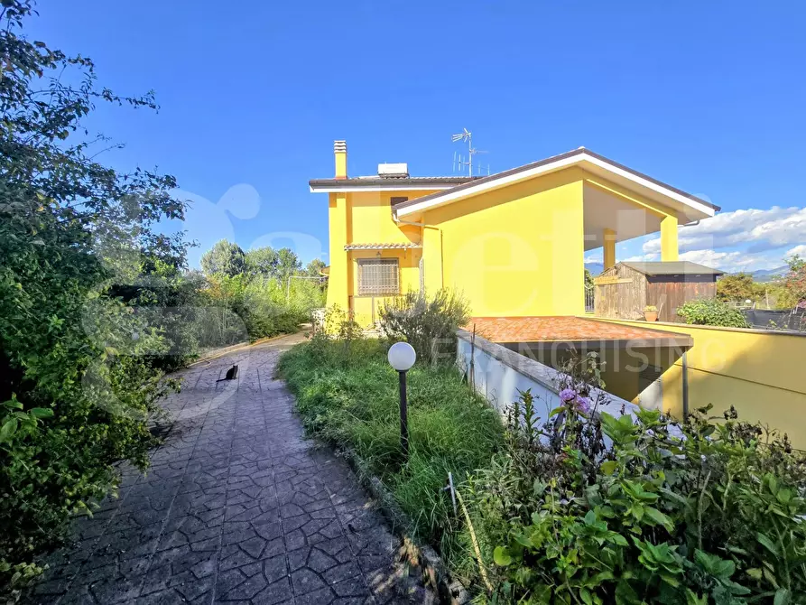 Immagine 5 di Villa in vendita  in Contrada Colle Rampo a Paliano