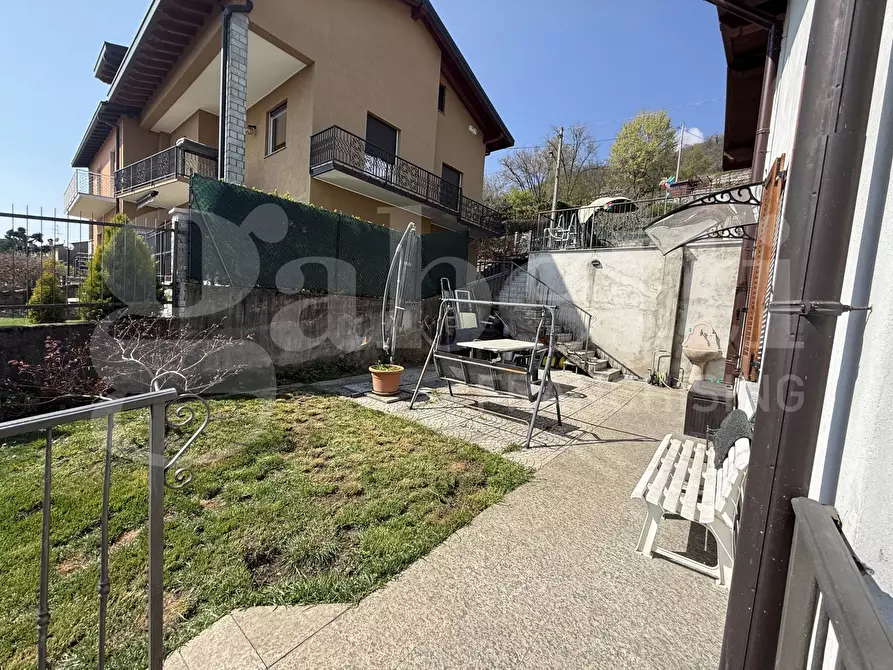 Immagine 38 di Villa in vendita  in Via Como, SNC a Albavilla