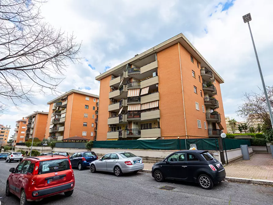 Immagine 30 di Appartamento in vendita  in Via Pia Nalli a Roma