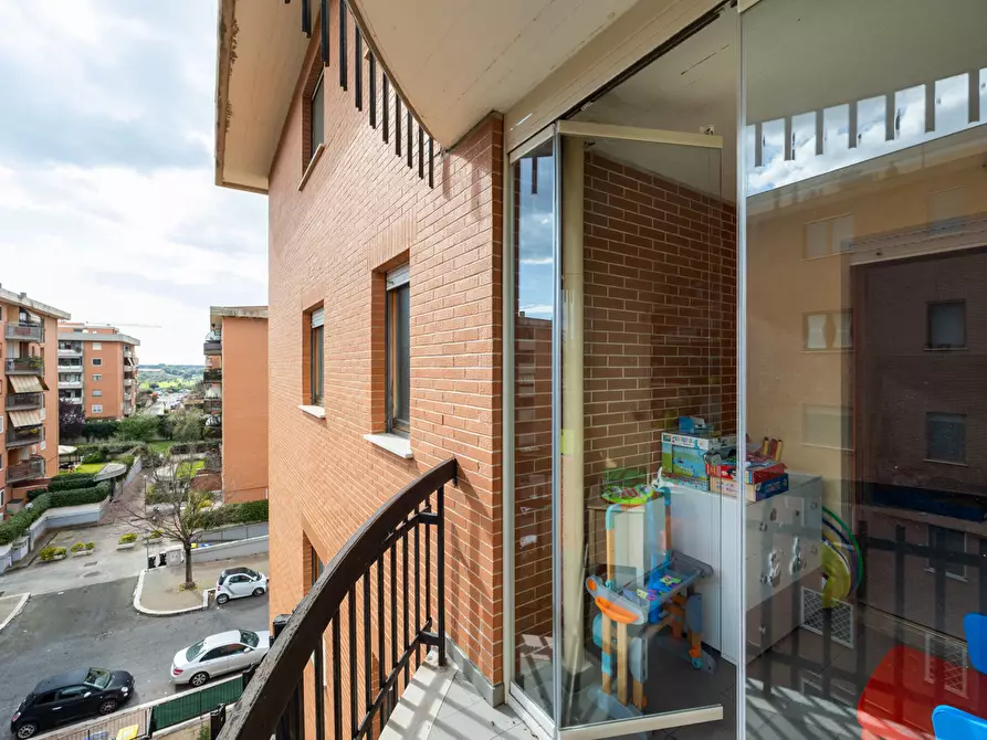 Immagine 15 di Appartamento in vendita  in Via Pia Nalli a Roma