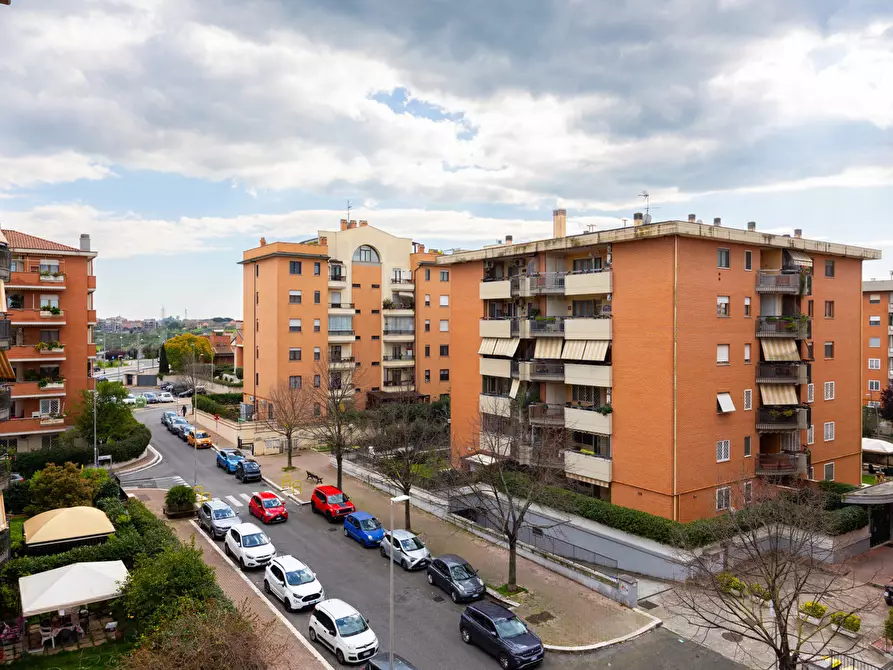 Immagine 24 di Appartamento in vendita  in Via Pia Nalli a Roma