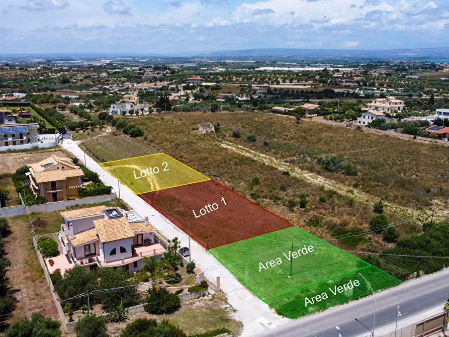 Immagine 1 di Terreno residenziale in vendita  in Via Sebastiano Fortuna, . a Pachino