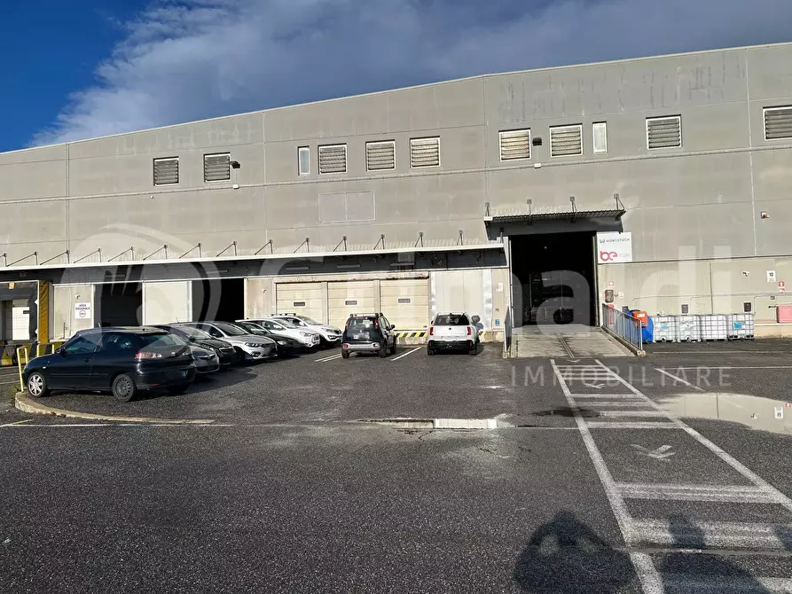 Immagine 1 di Capannone industriale in vendita  in Via della Corona Boreale a Fiumicino